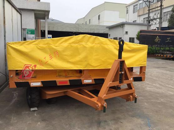 15噸雨篷平板拖車(chē) 無(wú)動(dòng)力全掛式