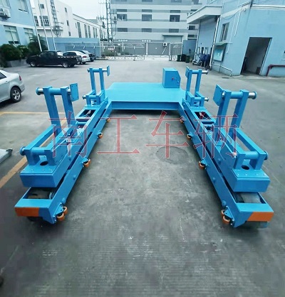 15噸U型升降平板拖車(chē)I.jpg