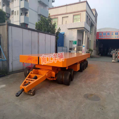 120噸載重王平板拖車(chē)5I.jpg