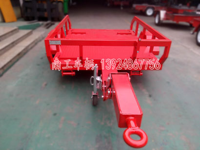 2.1噸履帶消防車(chē)拖車(chē)2I.jpg