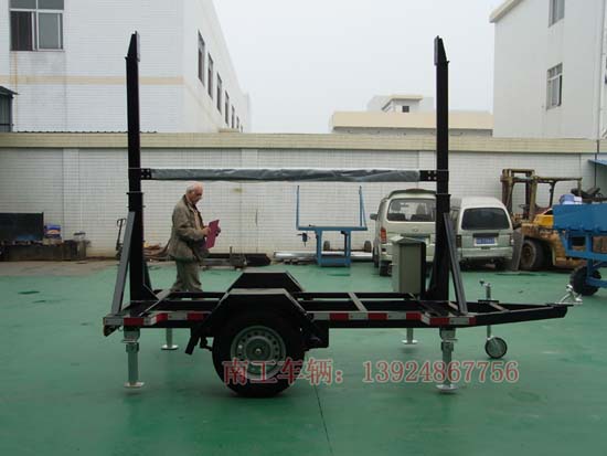 簡(jiǎn)易流動(dòng)廣告宣傳車(chē).jpg