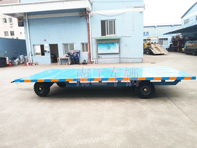 6噸無動(dòng)力牽引平板拖車4I.jpg
